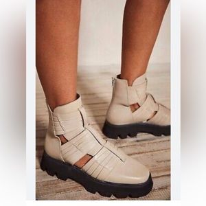 New Free People Hydra Huarache Lug Boots Size 37 /7MSRP: $198